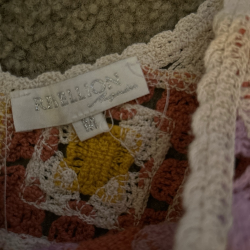 Rebellion Multicolor Crochet Crop Top - Picture 3 of 5